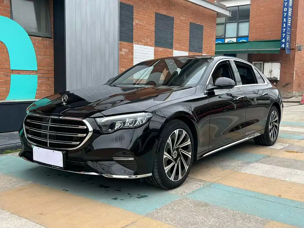 Mercedes-Benz E-Class 2025 E 300 L Luxury Model купить на сайте DeffCars