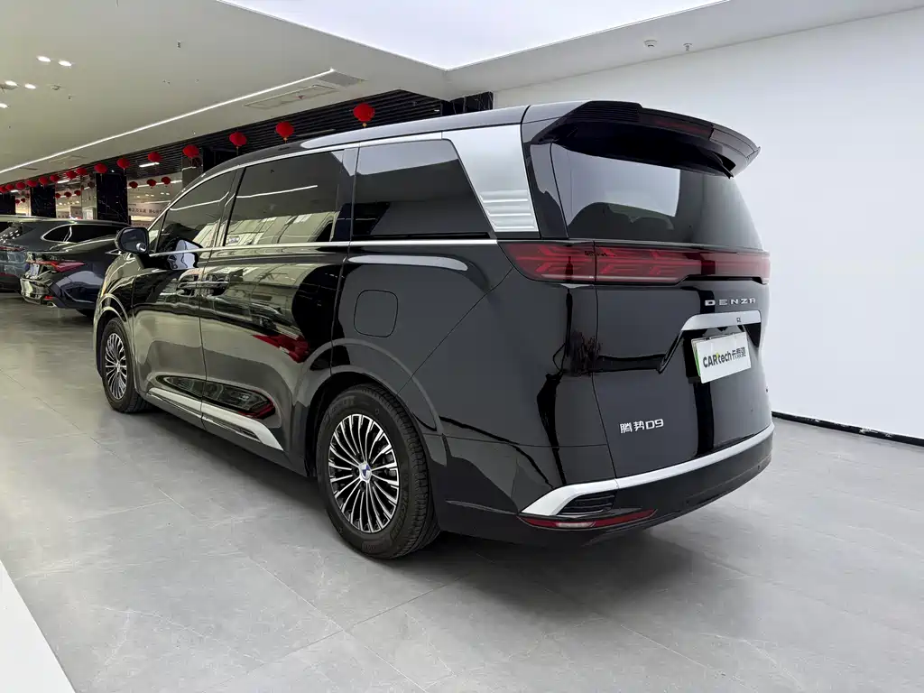 Denza D9 2024 DM-i 970 luxury model купить на сайте DeffCars