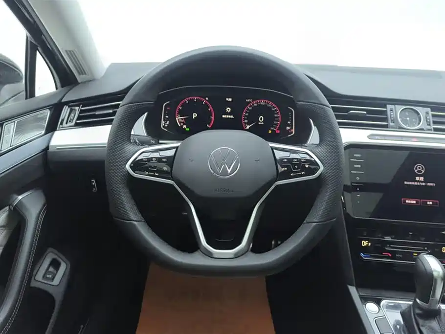 Magotan 2023 2 million commemorative edition 330TSI DSG luxury model купить на сайте DeffCars