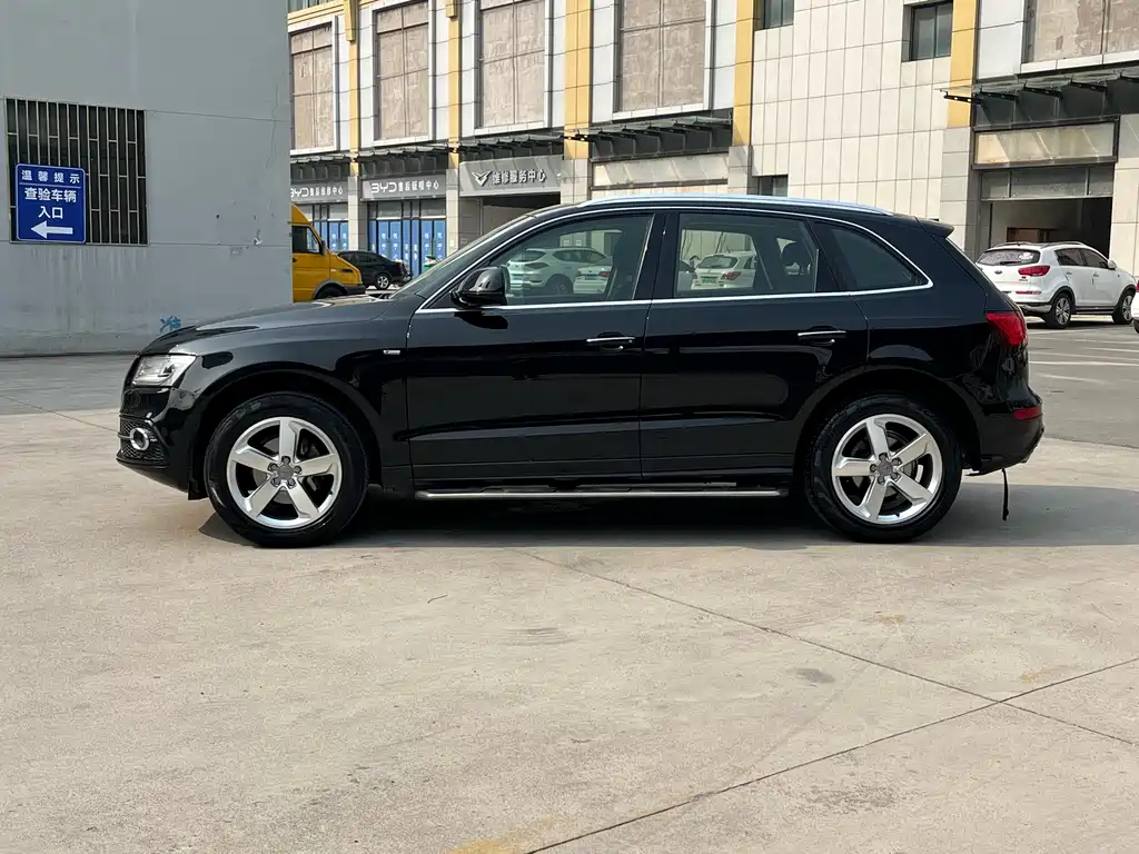 Audi Q5 2017 Plus 40 TFSI Enterprising купить на сайте DeffCars