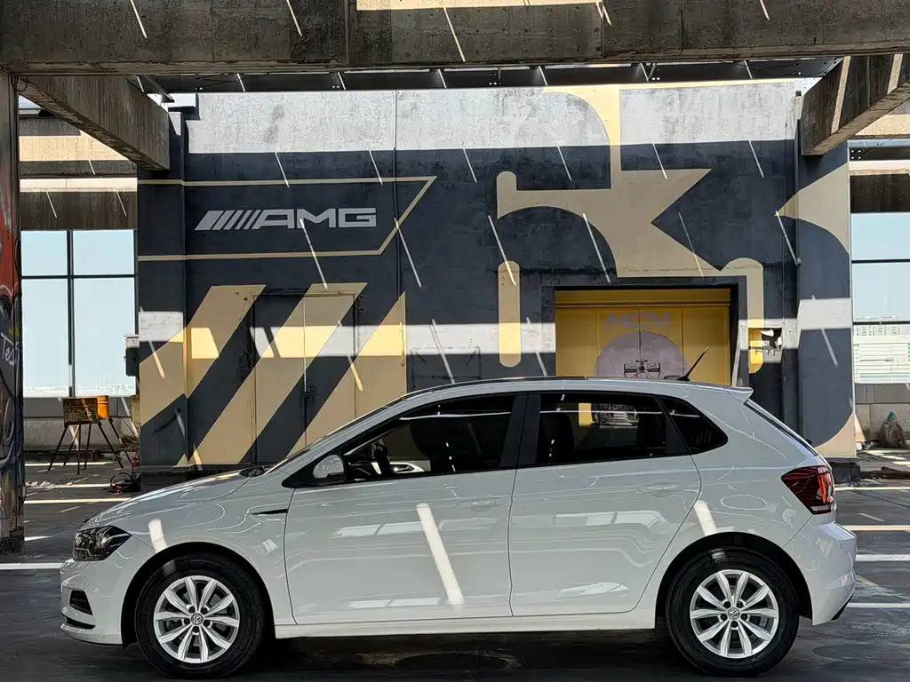 Polo 2021 Plus 1.5L Automatic Panoramic Enjoyment Edition купить на сайте DeffCars
