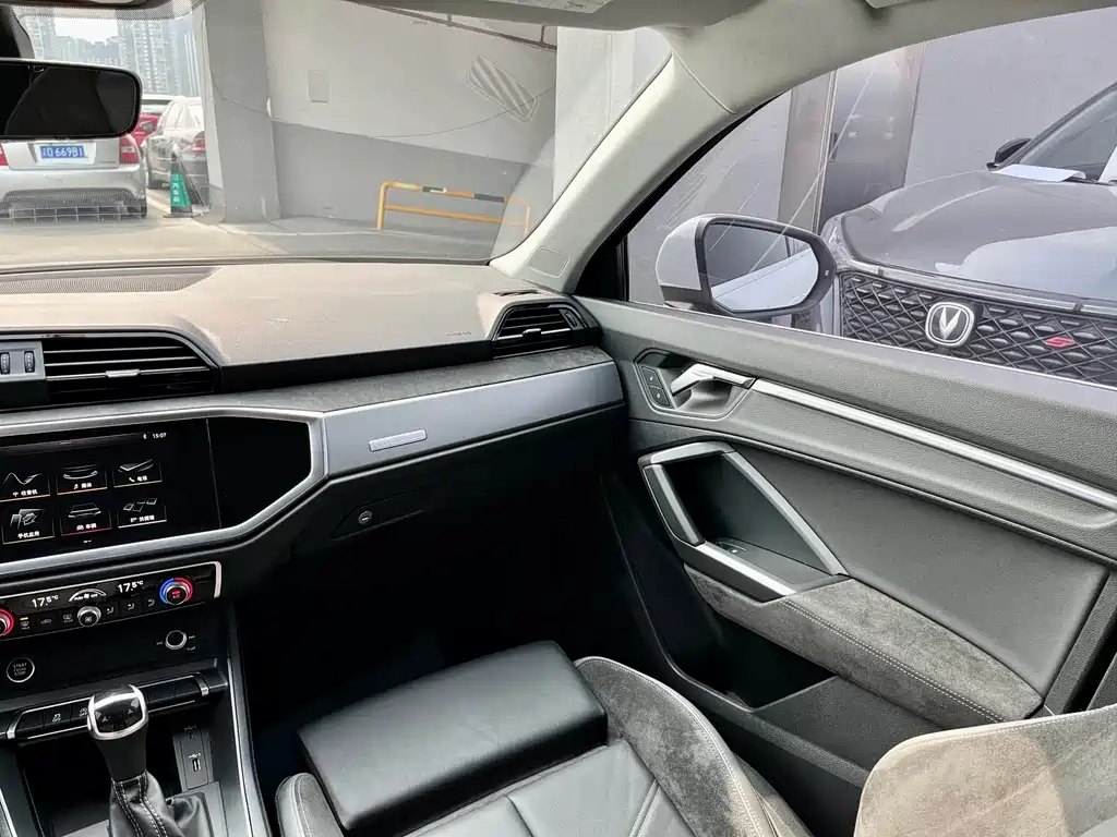 Audi Q3 Sportback 2020 40 TFSI Fashion купить на сайте DeffCars