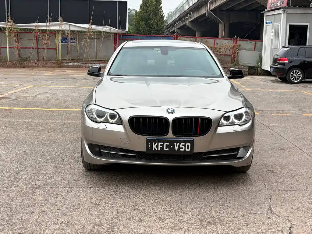 BMW 5 Series 2013 525Li Luxury купить на сайте DeffCars