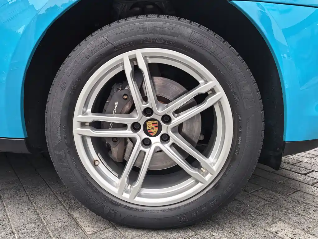 Macan 2022 Macan 2.0T купить на сайте DeffCars