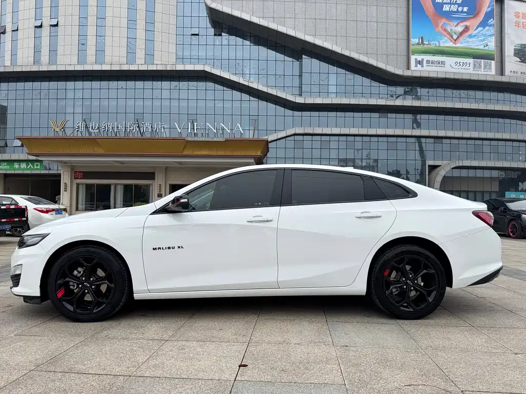 Malibu XL 2021 Redline 550T automatic sharp version купить на сайте DeffCars