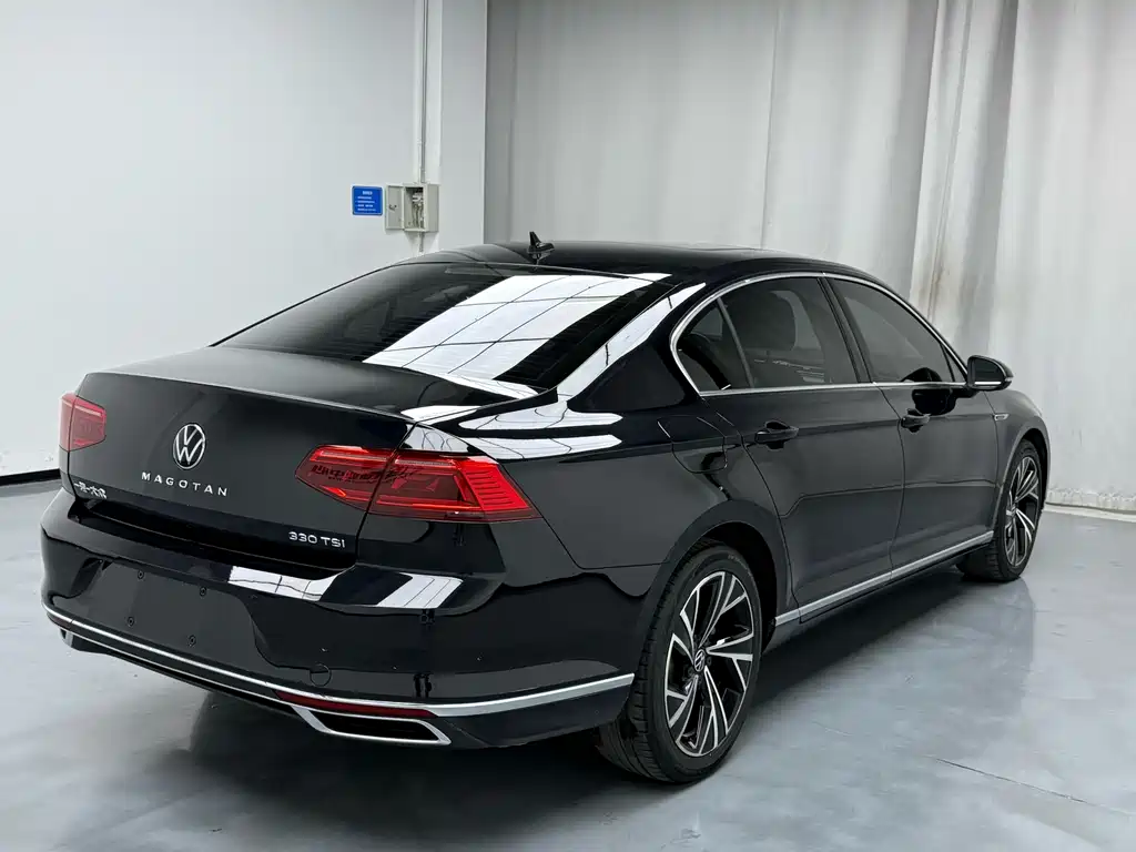 Magotan 2020 330TSI DSG luxury model купить на сайте DeffCars