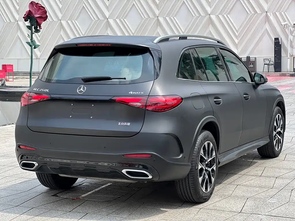 Mercedes-Benz GLC 2024 GLC 260 L 4MATIC luxury model 5 seats купить на сайте DeffCars