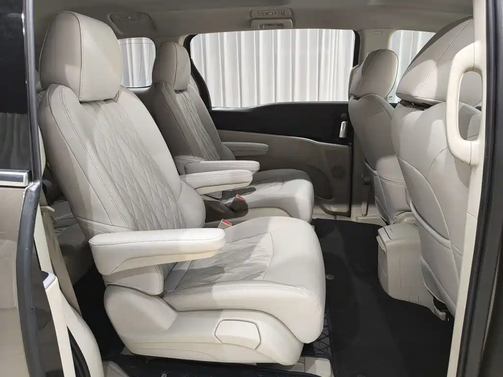 Buick GL8 2022 Land Business Class 652T Comfort купить на сайте DeffCars