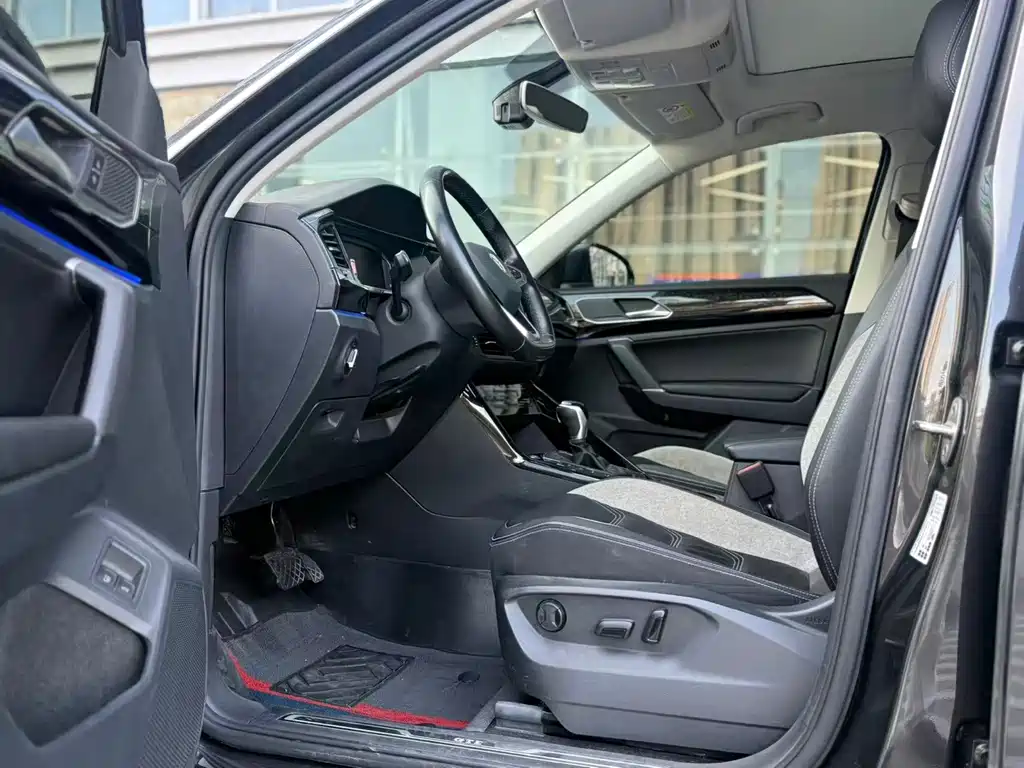 Tayron GTE 2020 1.4T luxury model купить на сайте DeffCars