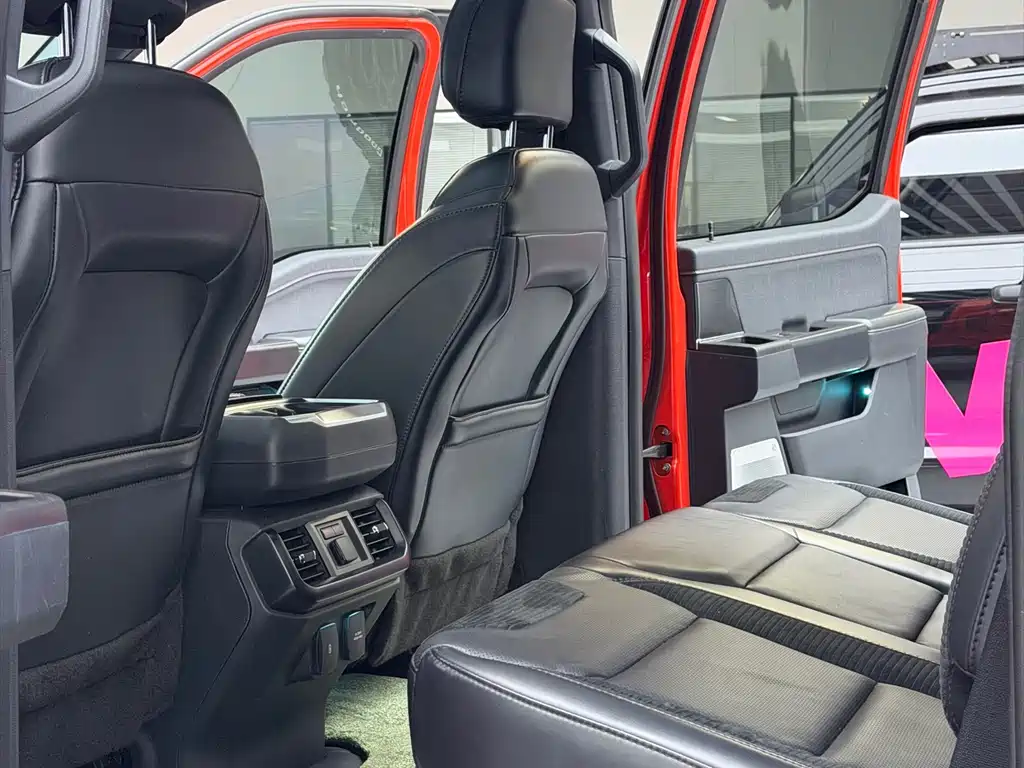 Ford F-150 Raptor 2023 3.5T Raptor купить на сайте DeffCars