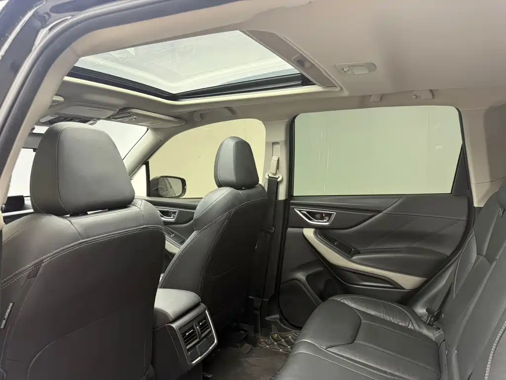 Forester 2022 2.0i AWD Deluxe Edition EyeSight купить на сайте DeffCars