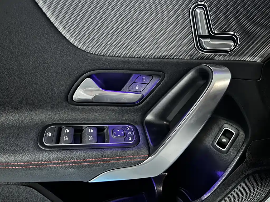 Mercedes-Benz A-Class 2023 A 200 L Fashion Model купить на сайте DeffCars