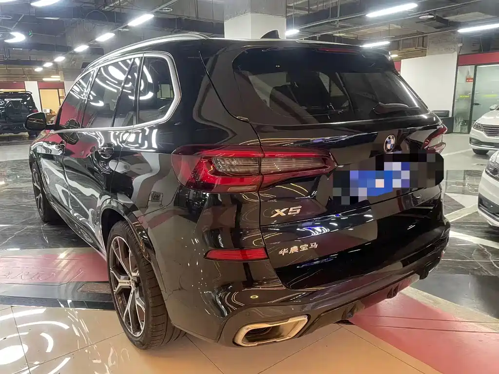 BMW X5 2022 xDrive 30Li Exclusive M Sports Package купить на сайте DeffCars