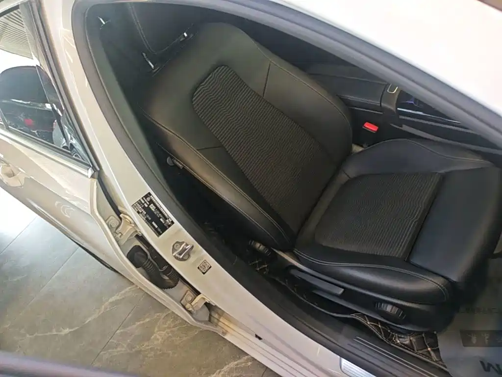 Mercedes-Benz A-Class Imported 2021 A 200 Dynamic купить на сайте DeffCars