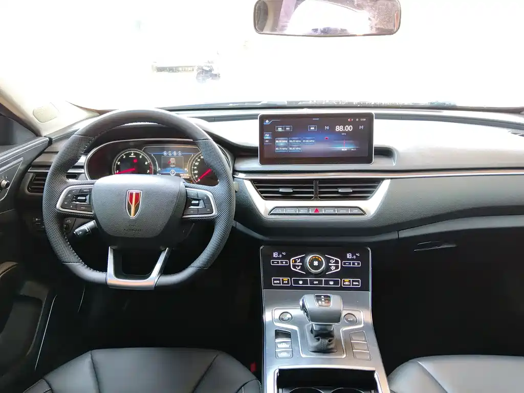 Hongqi H5 2020 1.5T DCT Flag Rhyme Edition купить на сайте DeffCars