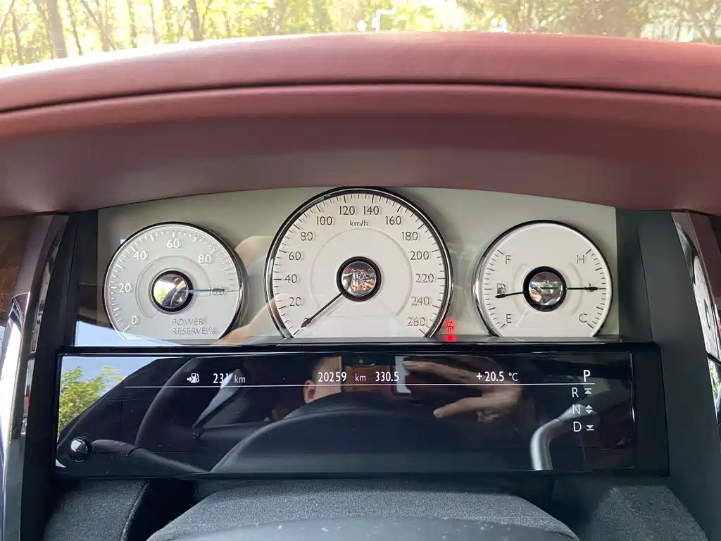 Ghost 2015 Series II Extended Edition купить на сайте DeffCars