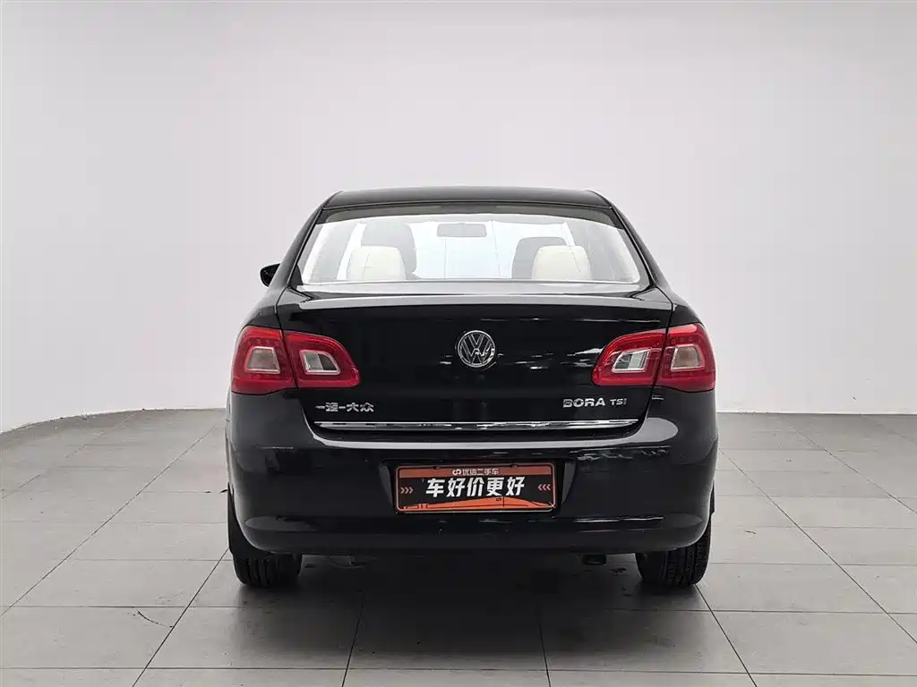 Bora 2011 1.4T automatic comfort type купить на сайте DeffCars