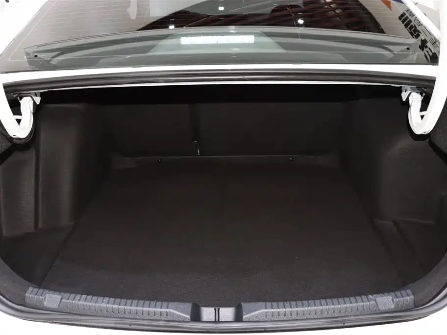 Lavida 2024 300TSI DSG Starry Sky Leading Edition купить на сайте DeffCars