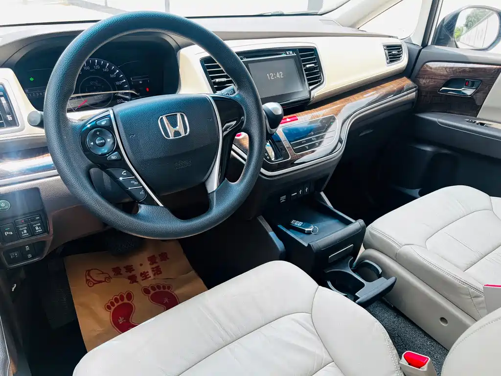 Odyssey 2017 2.4L Deluxe Edition купить на сайте DeffCars