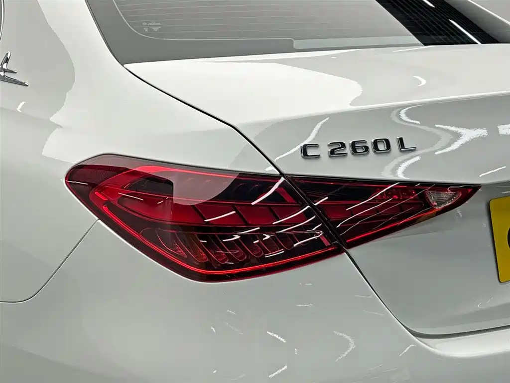 Mercedes-Benz C-Class 2023 facelift C 260 L sports version купить на сайте DeffCars