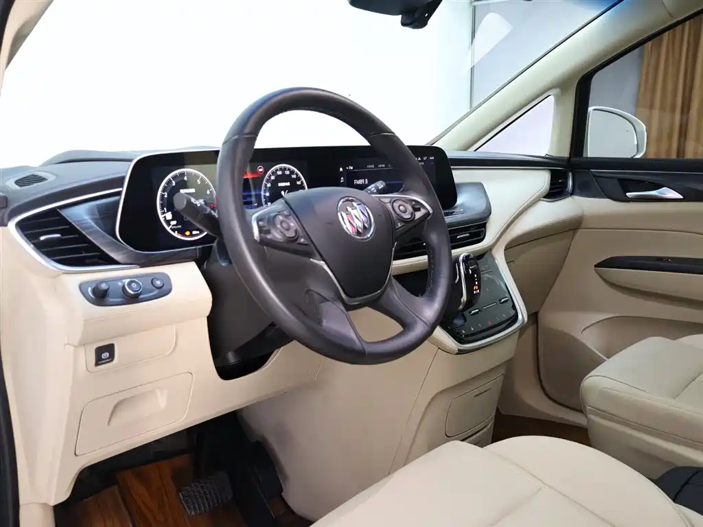Buick GL8 2023 ES Lu Zun Exclusive Model купить на сайте DeffCars
