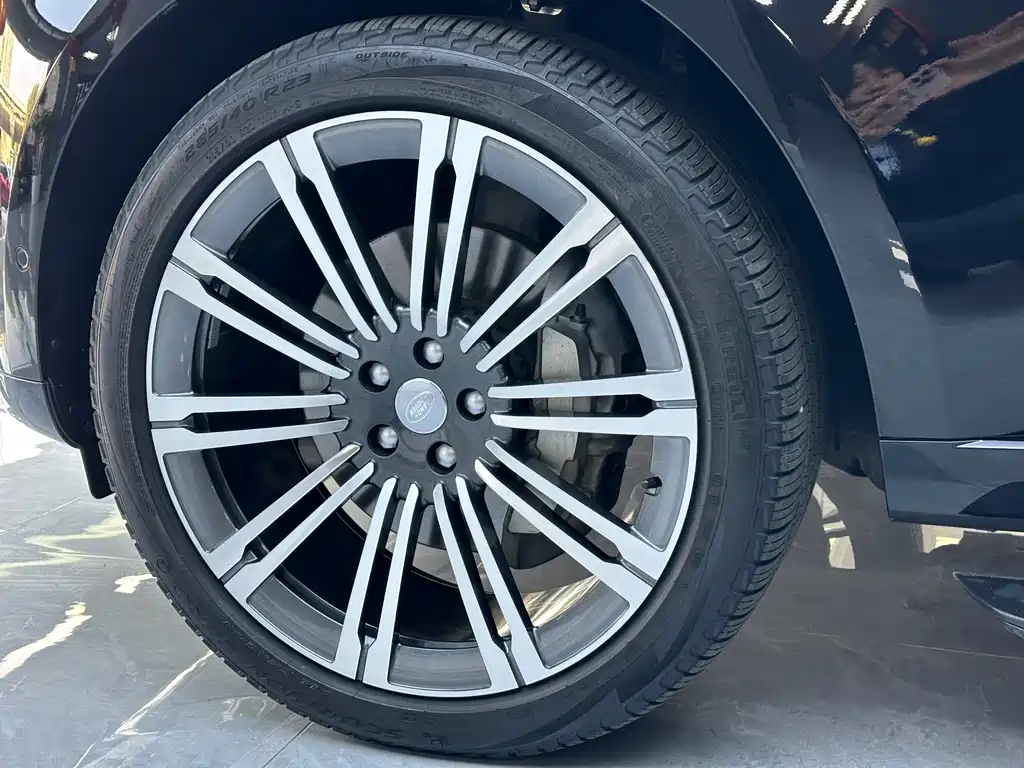 Range Rover 2023 3.0 L6 400PS Seven-seater Extended Edition купить на сайте DeffCars