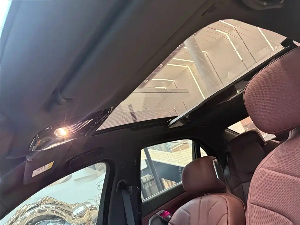 BMW 7 Series 2023 Facelift 740Li Exclusive Luxury Package купить на сайте DeffCars