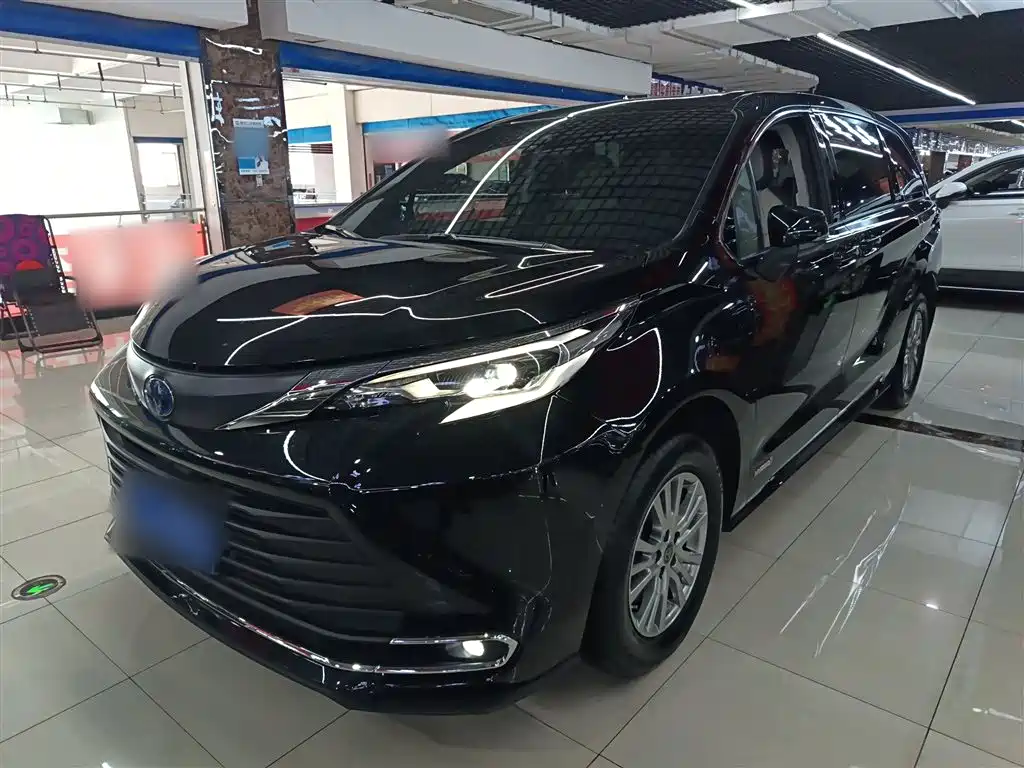 SIENNA 2021 2.5L Hybrid Comfort Edition купить на сайте DeffCars