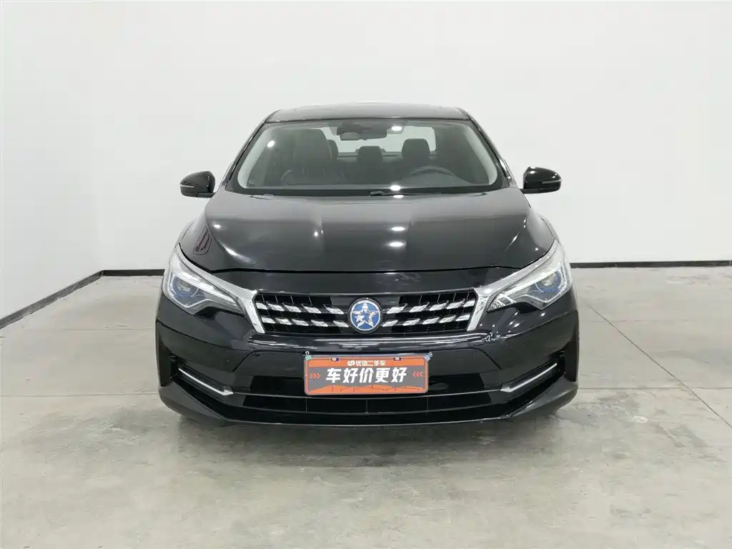 Venucia D60 2019 1.6L XL Manual Intelligent Link Elite Edition купить на сайте DeffCars