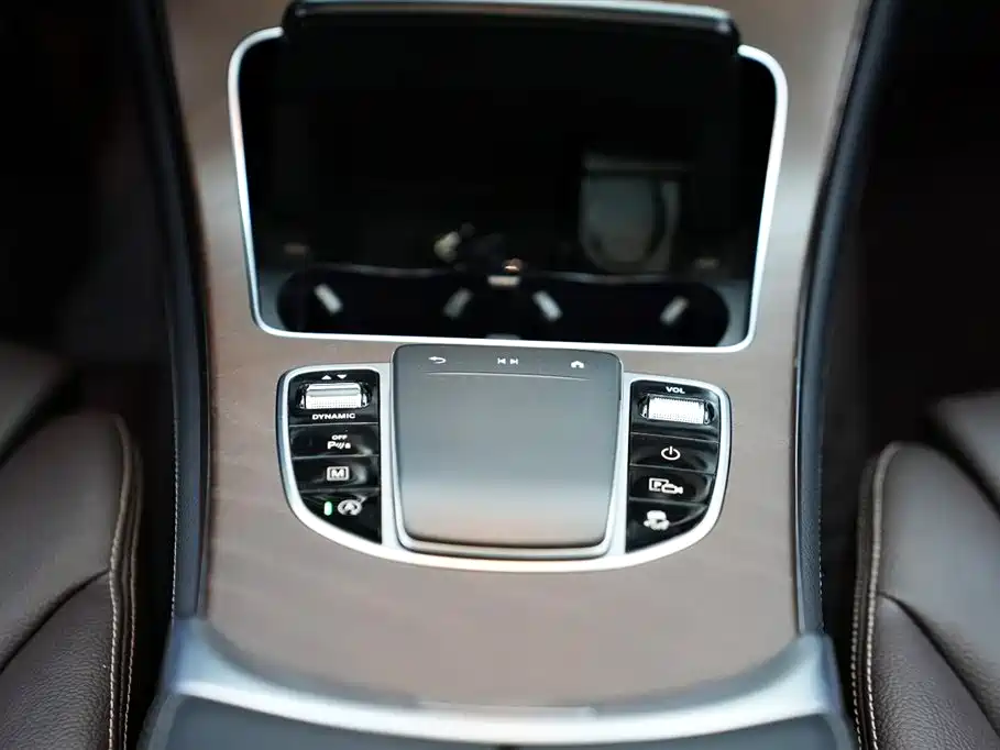 Mercedes-Benz GLC 2020 GLC 260 L 4MATIC luxury model купить на сайте DeffCars