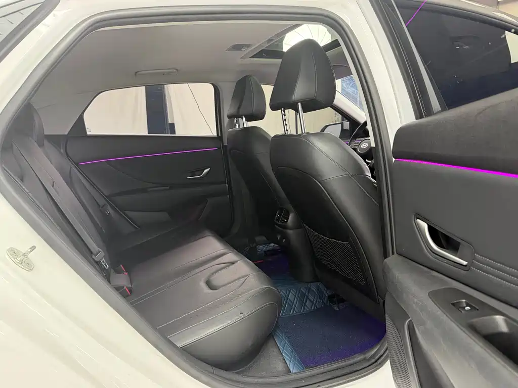 Elantra 2023 1.5L CVT LUX Premium Edition купить на сайте DeffCars