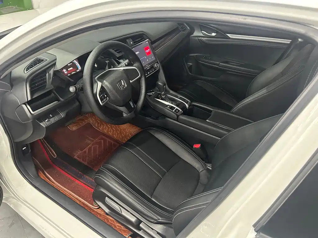 Civic 2019 180TURBO CVT Sports Edition National VI купить на сайте DeffCars