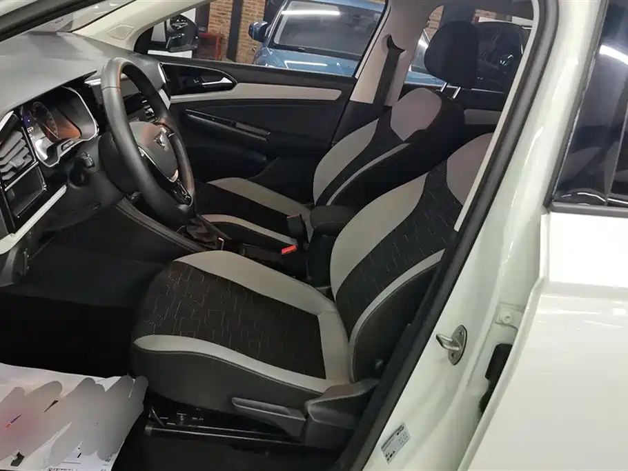 Jetta VS5 2023 280TSI automatic aggressive model купить на сайте DeffCars