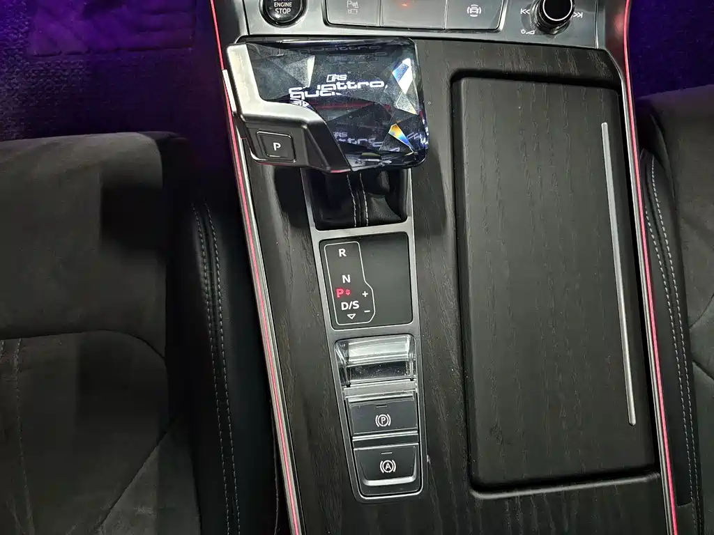 Audi A6L 2024 45 TFSI quattro premium dynamic model купить на сайте DeffCars