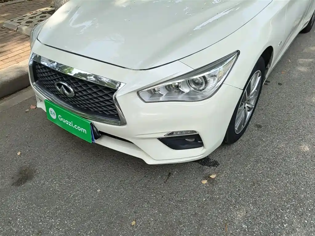 Infiniti Q50L 2022 2.0T Comfort Edition купить на сайте DeffCars
