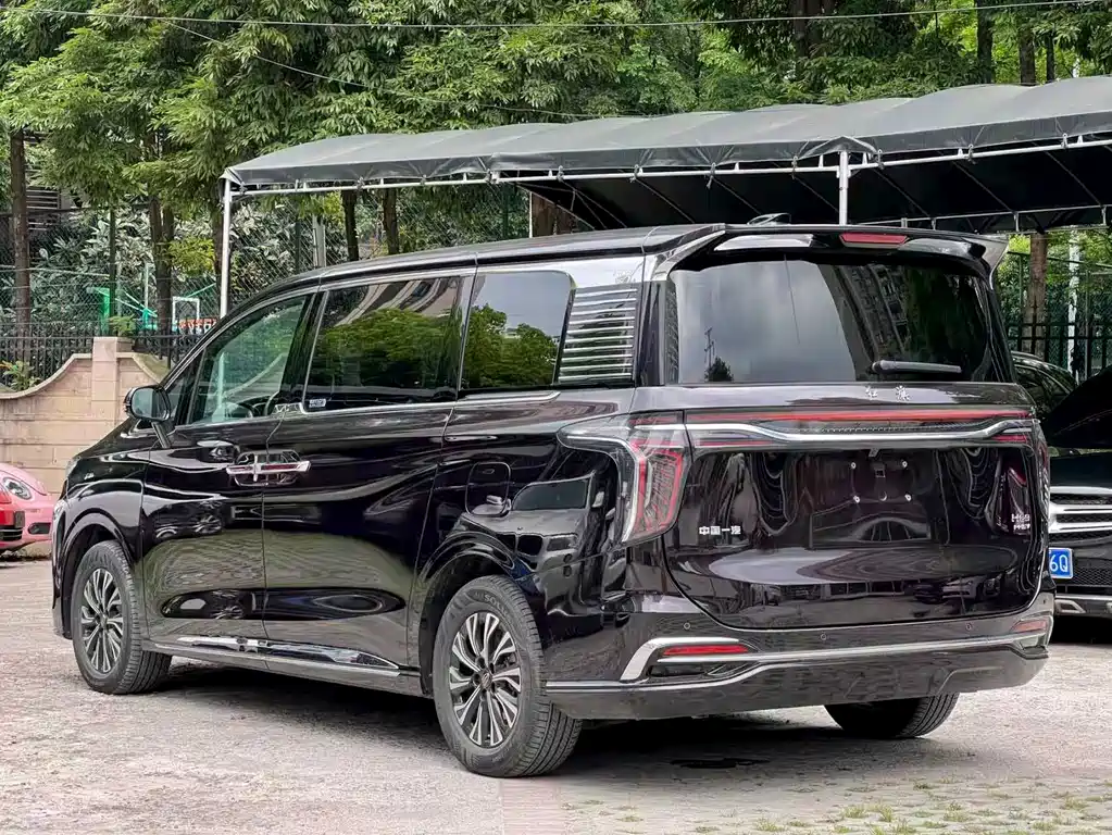 Hongqi HQ9 PHEV 2024 2.0T four-wheel drive business version купить на сайте DeffCars