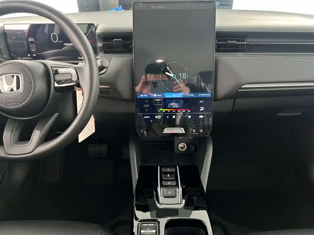e:NP1 Jipai 1 2023 model 420km Jianji version купить на сайте DeffCars