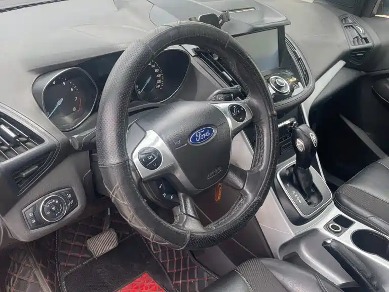 Kuga 2013 1.6L GTDi two-wheel drive fashion model купить на сайте DeffCars