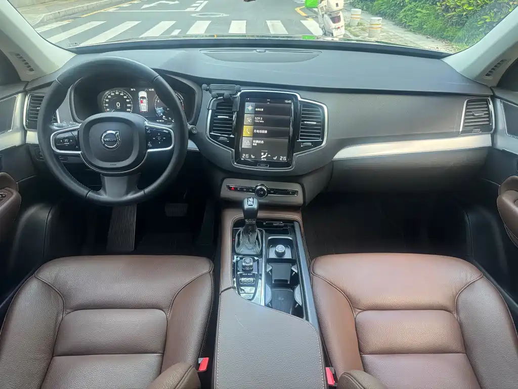 Volvo XC90 2018 T6 Zhiyi Edition 7 seats купить на сайте DeffCars
