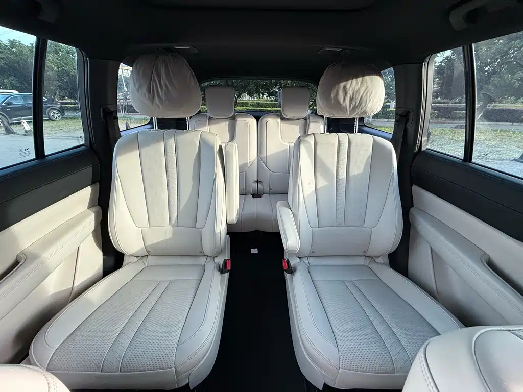 Ideal ONE 2020 extended range 6-seater version купить на сайте DeffCars