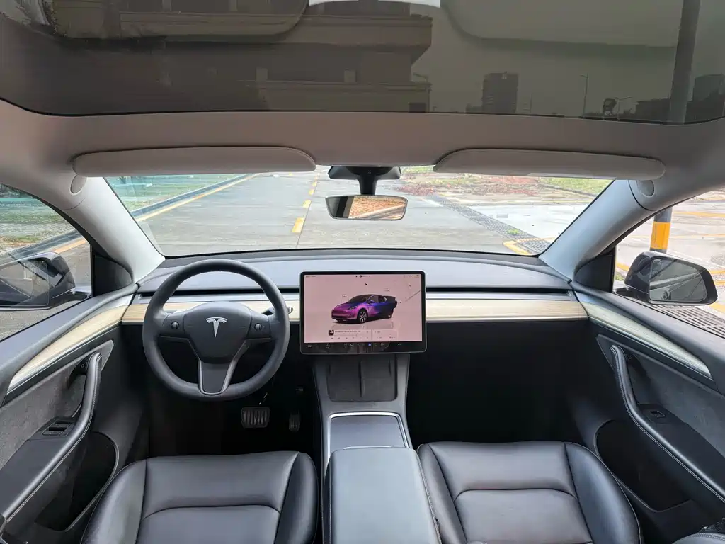 Model Y 2022 facelift rear-wheel drive version купить на сайте DeffCars
