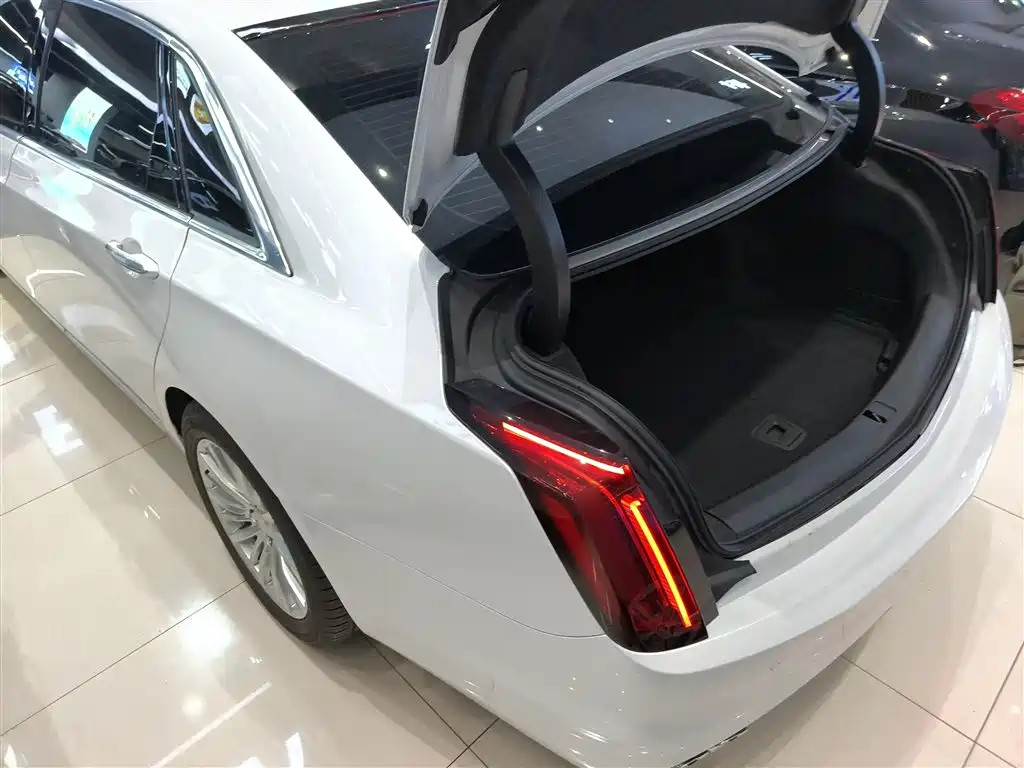 Cadillac CT6 2022 28T luxury model купить на сайте DeffCars