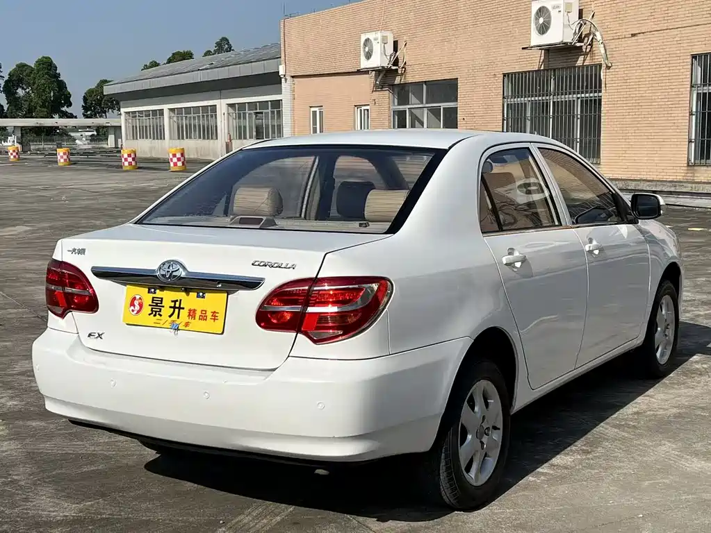 Corolla 2013 1.6L automatic luxury version купить на сайте DeffCars