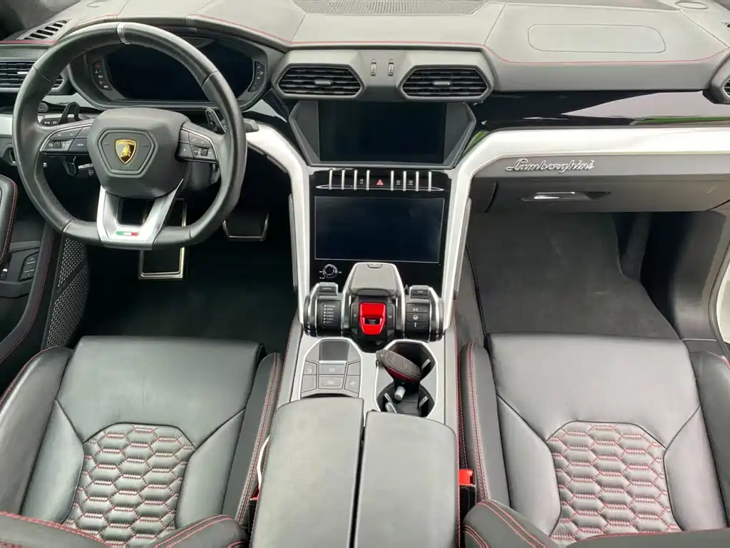 Urus 2018 4.0T V8 купить на сайте DeffCars