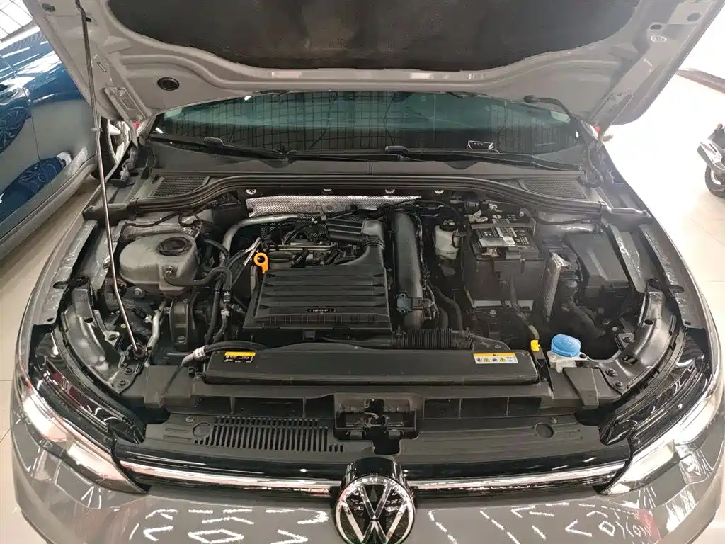 Golf 2023 facelift 280TSI DSG Pro купить на сайте DeffCars