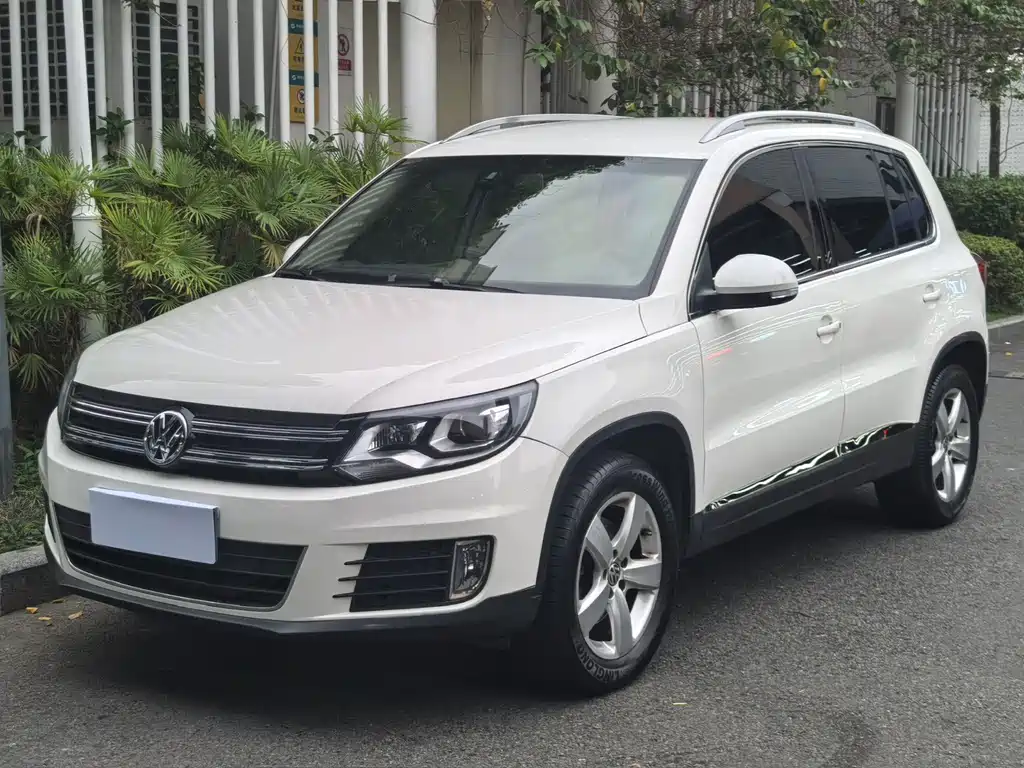 Tiguan 2013 1.8TSI Automatic 2WD Comfort Edition купить на сайте DeffCars