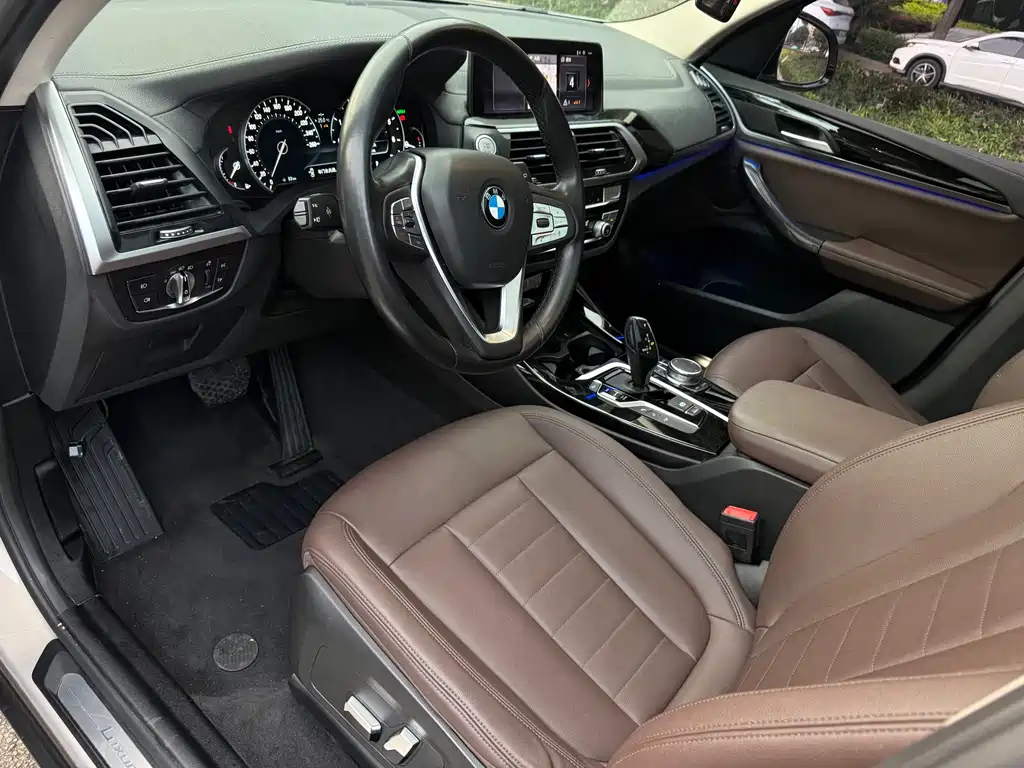 BMW X3 2018 xDrive25i Luxury Package National VI купить на сайте DeffCars