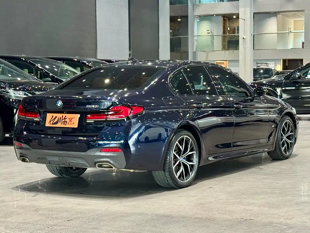 BMW 5 Series Imported 2022 530i M Sports Package купить на сайте DeffCars