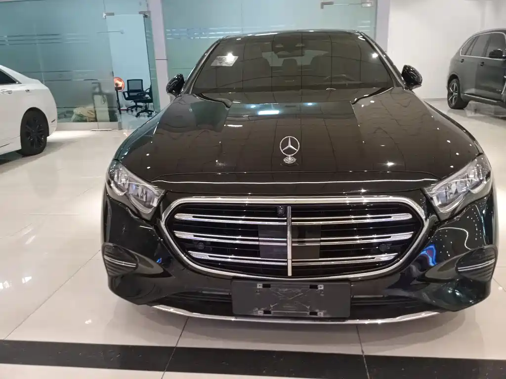 Mercedes-Benz E-Class 2023 E 300 L Fashion купить на сайте DeffCars