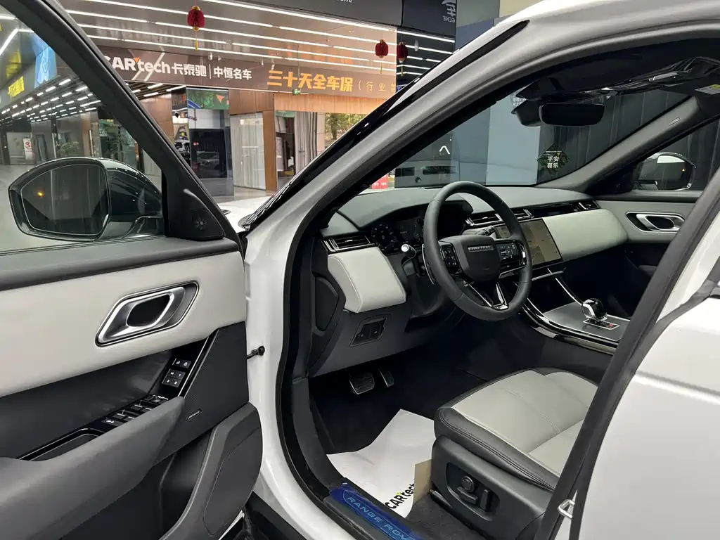 Range Rover Velar 2024 Dynamic SE купить на сайте DeffCars